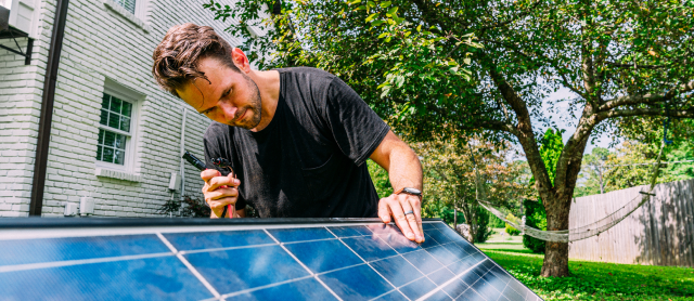 diy solar panels blog listing image