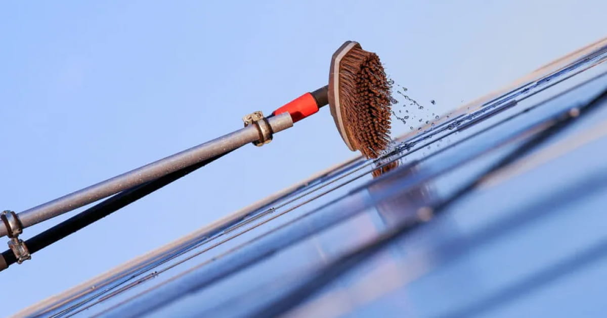 how to clean solar panels blog OG