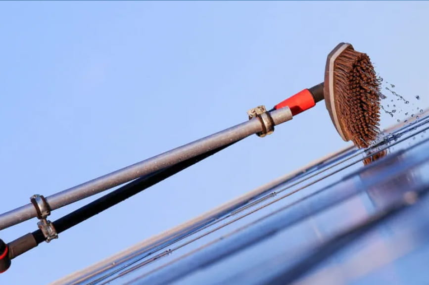 how to clean solar panels blog mobile image