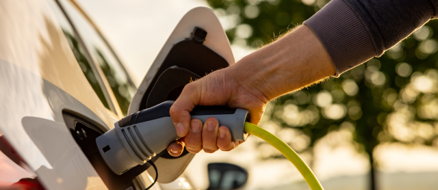 level 2 ev charger at home blog listing image