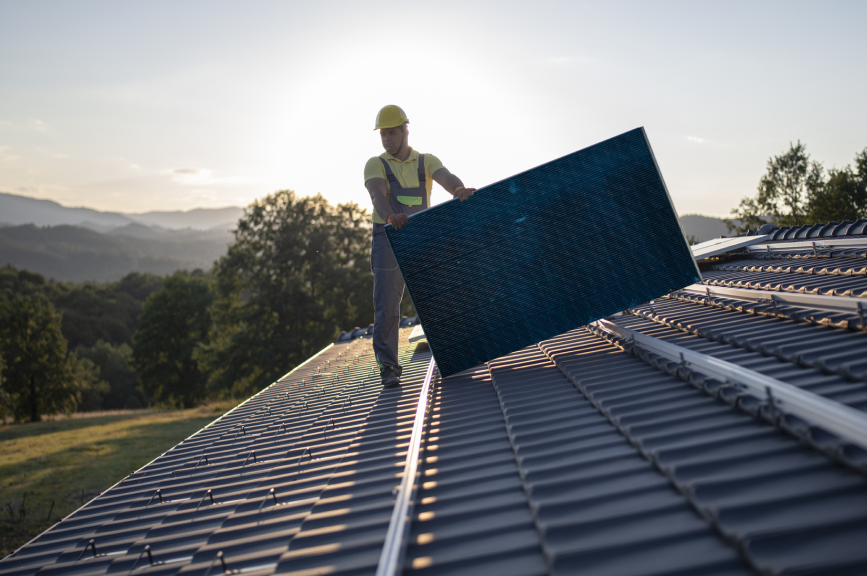 cost of solar panels blog card image